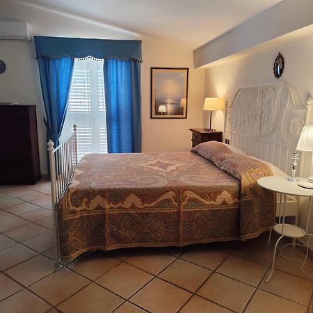 Vacanze Al Mare Patrizia'S Sweet Home Terme Vigliatore Eksteriør billede