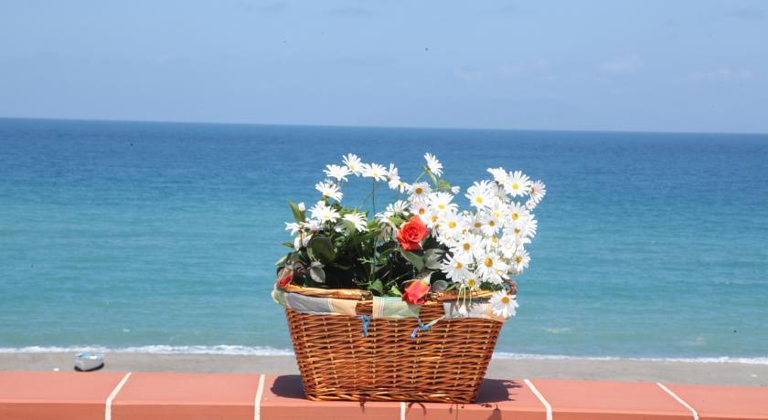 Vacanze Al Mare Patrizia'S Sweet Home Terme Vigliatore Værelse billede